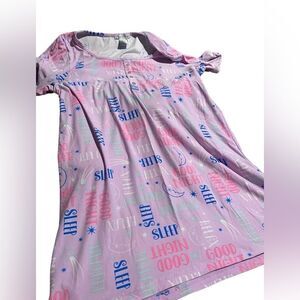 Elegant Emily one size t shirt night gown great condition